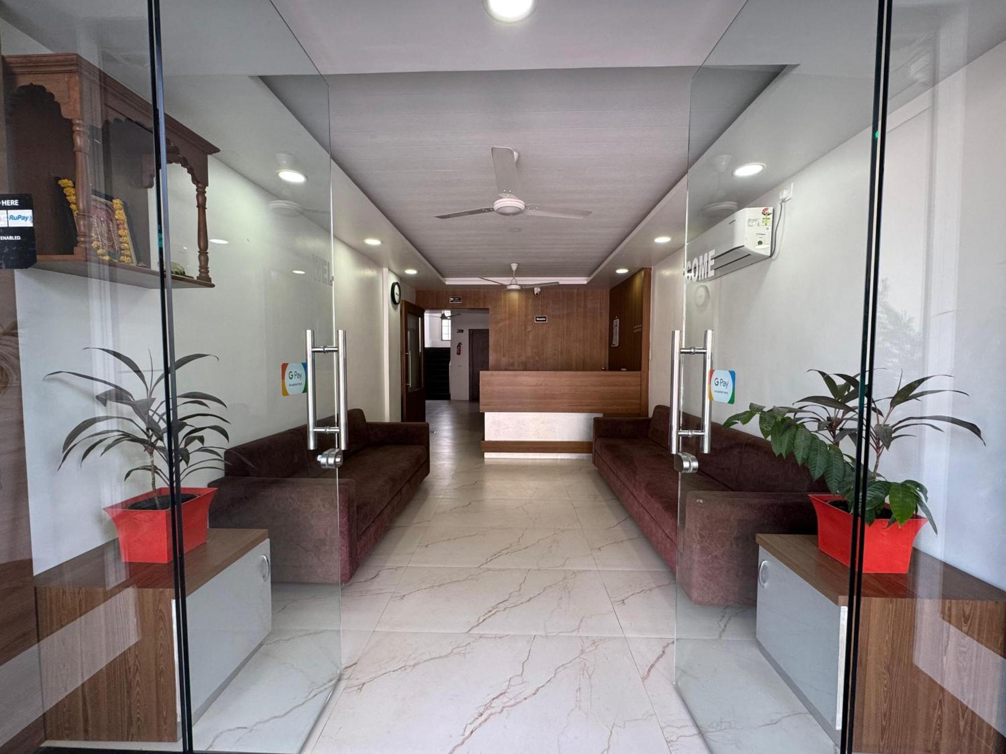 Hotel New Samrat Aurangabad  Bagian luar foto